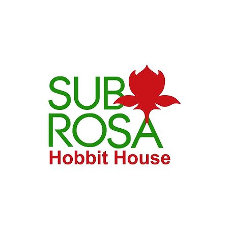 Sub Rosa Two-Bedroom Apartment บาลาตอนเฟนีแวช ภายนอก รูปภาพ