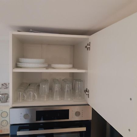 Sub Rosa Two-Bedroom Apartment บาลาตอนเฟนีแวช ภายนอก รูปภาพ