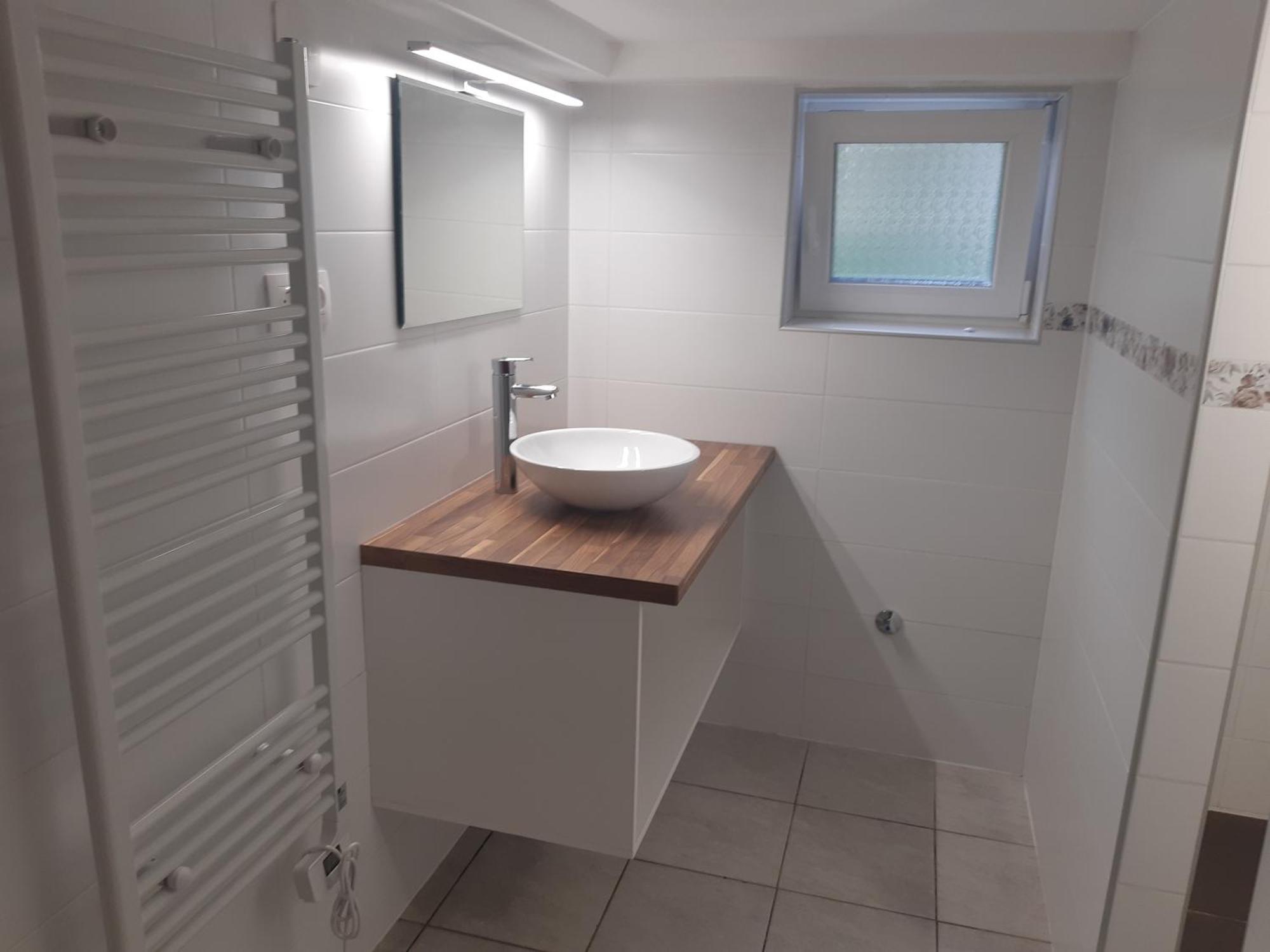 Sub Rosa Two-Bedroom Apartment บาลาตอนเฟนีแวช ภายนอก รูปภาพ